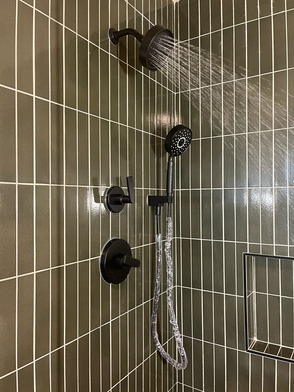 Shower installation